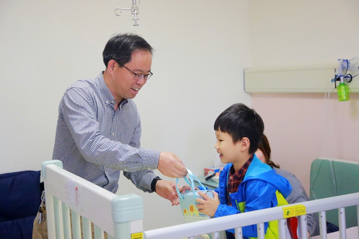 13 送蛋糕 - 3.JPG